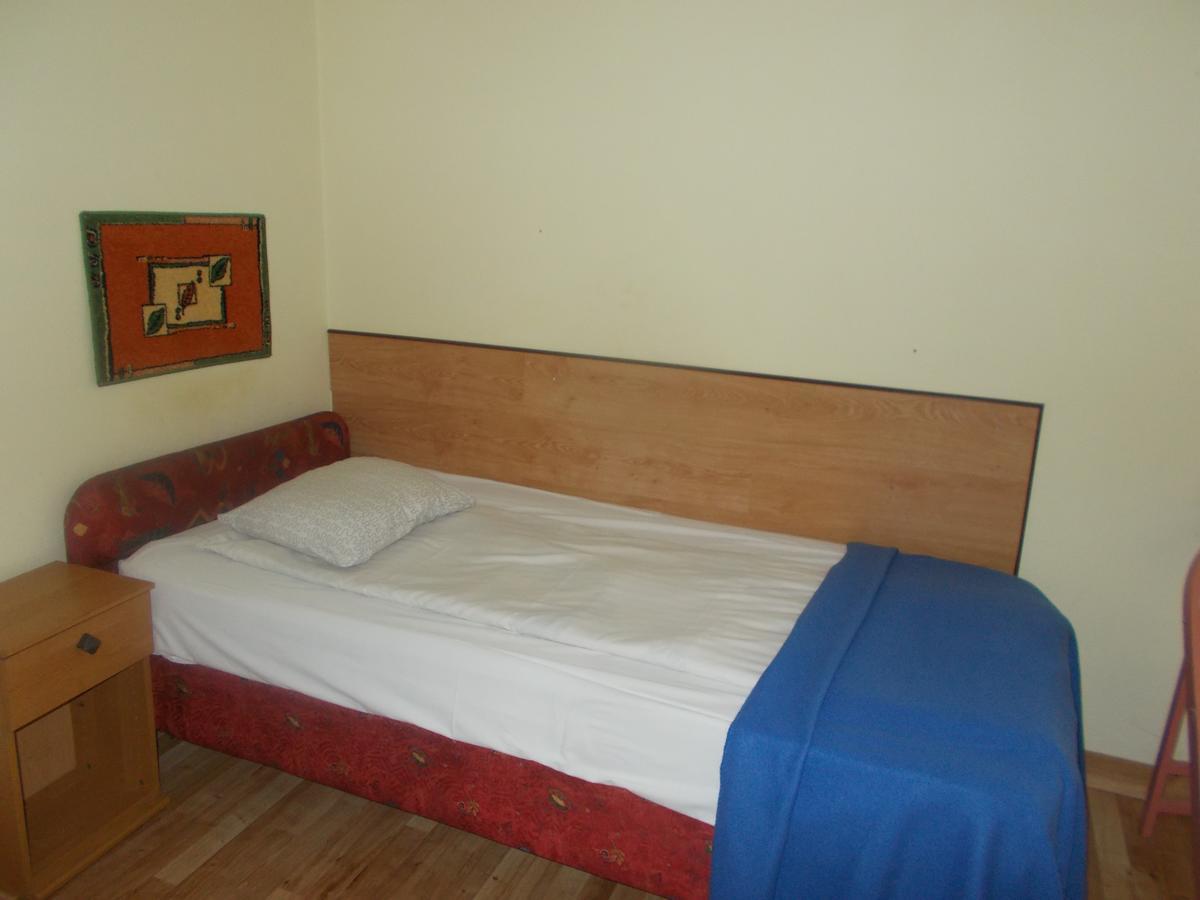 Motel Rezydent Wrocław Extérieur photo